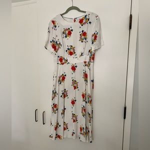 Boden cream floral dress size 8 midi length